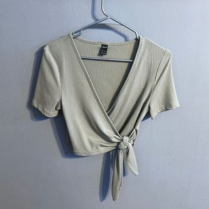 Green v-neck tee shirt